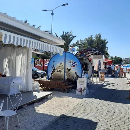 Lejlighed Apartman Gros